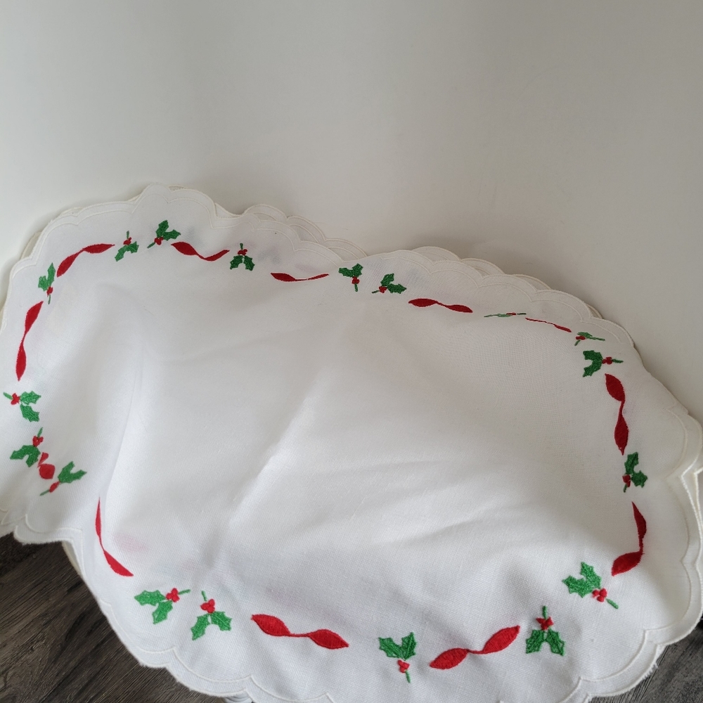 Linen Embroidered Christmas PlacematsSet of 2